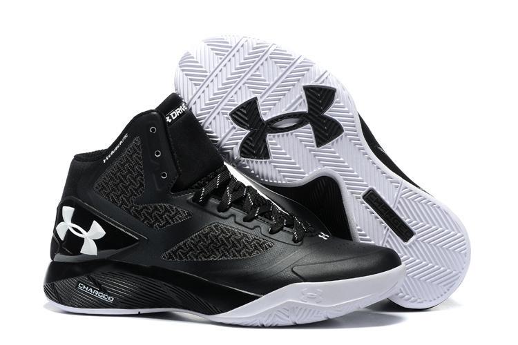 Under Armour Curry Clutchfit Drive 2 新款男子籃球鞋黑色